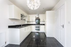 Kitchen/Diner- click for photo gallery